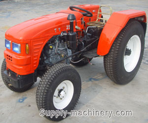 Lawn Tractor With Turf Tyre
