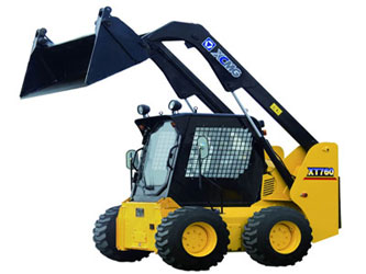 XT760 Skid Steer Loader